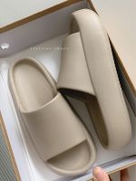 MUJI summer solid color casual new mens and womens thick-soled slippers couple stepping on shit feeling deodorant bathroom sandals and slippers MUJI slippers