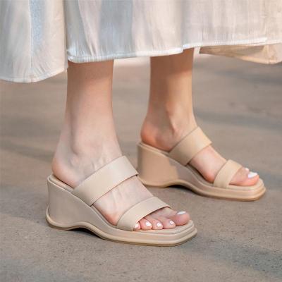 Original Flip-Flops Womens Outdoor Fashion 2023 New Genuine Leather Simple Wedge Sandals High Heel Half Slippers Summer