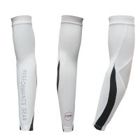 ปลอกแขน Performance Gear [PG] ARM SLEEVE สำหรับกิจกรรมกีฬากลางแจ้ง และ กิจกรรมต่างๆ ปลอกแขนมี 3 สี