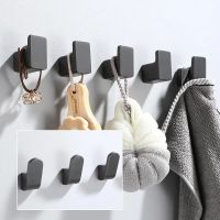 Black Robe Hooks Aluminum Bathroom Coat Towel Hook Door Clothes Key Bag Hanger Hook Bathroom Rustproof Decor Organizer Hook Rack