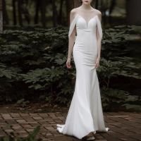 mermaid wedding dress 2022 new bride simple waist slimming French one-shoulder welcome light gauze female