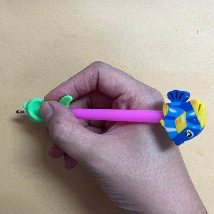 Alat Bantu Tulis Anak Alat Latihan Tulis Pencil Helper Pencil Holder