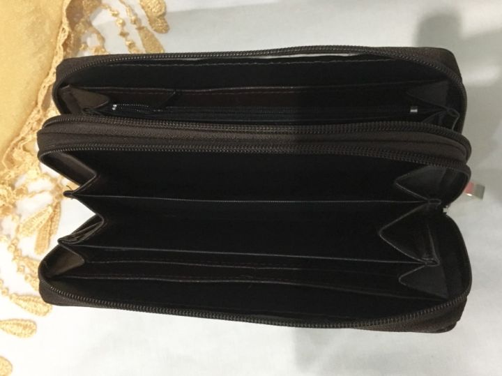กระเป๋าสตางค์-king-college-ทรงยาว-สีน้ำตาล-หนังคุณภาพดี-มีซิป-2-ช่อง-ด้านในมีช่องใส่นามบัตรได้เยอะ