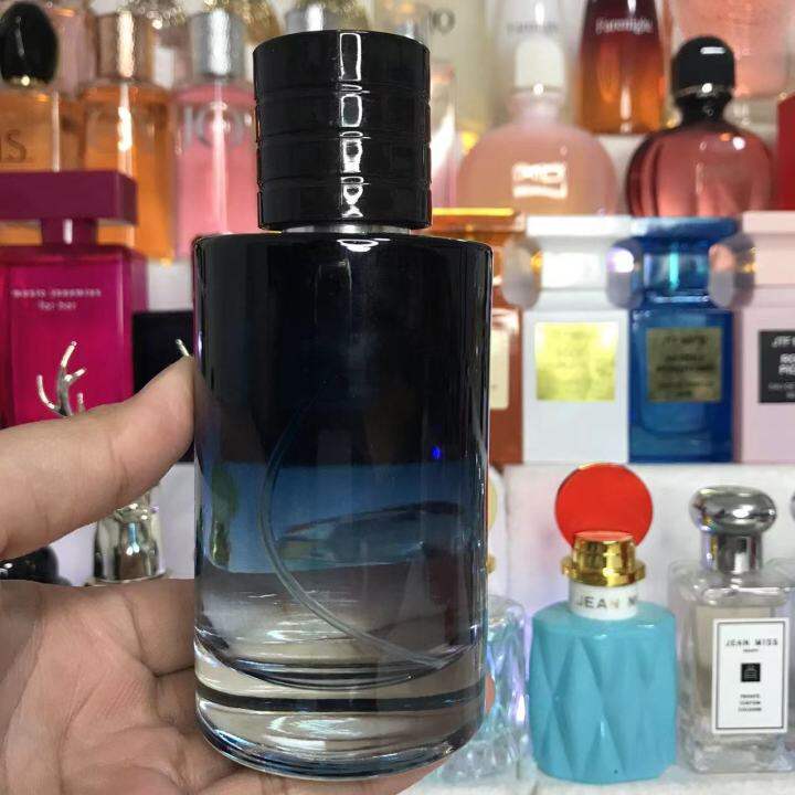 น้ำหอมผู้ชาย-น้ำหอมแฟชั่น-perfume-100-ml-หอมติดทนทั้งวัน-น้ำหอมยอดฮิต-พร้อมส่ง