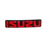 ? ราคาถูกที่สุด? โลโก้Isuzu พื้นดำโลโก้แดง ##ตกแต่งรถยนต์ ยานยนต์ คิ้วฝากระโปรง เบ้ามือจับ ครอบไฟท้ายไฟหน้า หุ้มเบาะ หุ้มเกียร์ ม่านบังแดด พรมรถยนต์ แผ่นป้าย