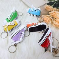 Mini Hi Top kanvas Sneaker gantungan kunci lucu sepatu olahraga Keyring untuk tas dompet liontin Aksesori Mobil hadiah lucu anak-anak