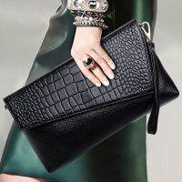 Leather texture temperament one shoulder hand bag female fas真皮质感手拿包女时尚百搭气质单肩斜挎包韩版名媛手抓包7.11