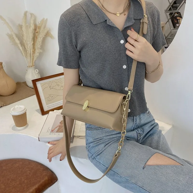 Leather texture fashion retro hand bag small square new fashion niche light  luxury high sense crossbody bag