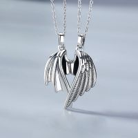 Devil and Angel Wings Paired Pendants Magnetic Attraction Couple Necklace Men Women Punk Gothic Neck Chains Best Friend Necklace