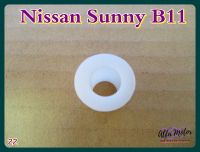 NISSAN SUNNY B11 GEAR BUSHING PLASTIC "WHITE"  (22) #บูชคันเกียร์ สีขาว