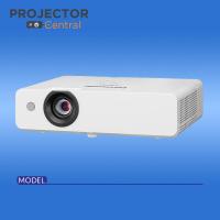 Panasonic รุ่น PT-LB383 LCD Projector (3,800 Ansi Lumens/XGA) เครื่องฉายภาพโปรเจคเตอร์พานาโซนิค สว่างกว่า Epson EB-X41