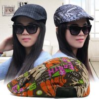 【Hot Sale】 Factory Clearance Alphabet Printing Womens Korean Version Berets Mens and Peaked Caps Outdoor Sunshade