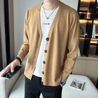 Baju Rajutan ชายขนาด4XL 2022ฤดูหนาวใหม่แฟชั่น V คอบางเสื้อแฟชั่นสีทึบปุ่ม Cardigan เสื้อโค้ทถักผู้ชาย