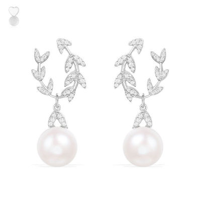 New Ladies Fashion Sale Laurel Freshwater Leaf Pearl Tassel Earrings With Zircon Square Asymmetric Chain Earrings