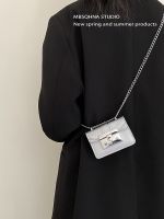 LASGO high-end mini chain small square bag female niche lipstick bag hot girl bag mini silver earphone bag 【QYUE】