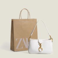 Zara○ ฮ่องกงซื้อใหม่กระเป๋า Alar หนังวัวความรู้สึกอาวุโสการออกแบบกระเป๋าผู้หญิงรู้สึกหนึ่งกระเป๋าสะพายไหล่หย่อนใจแฟชั่นโจ๊กเกอร์