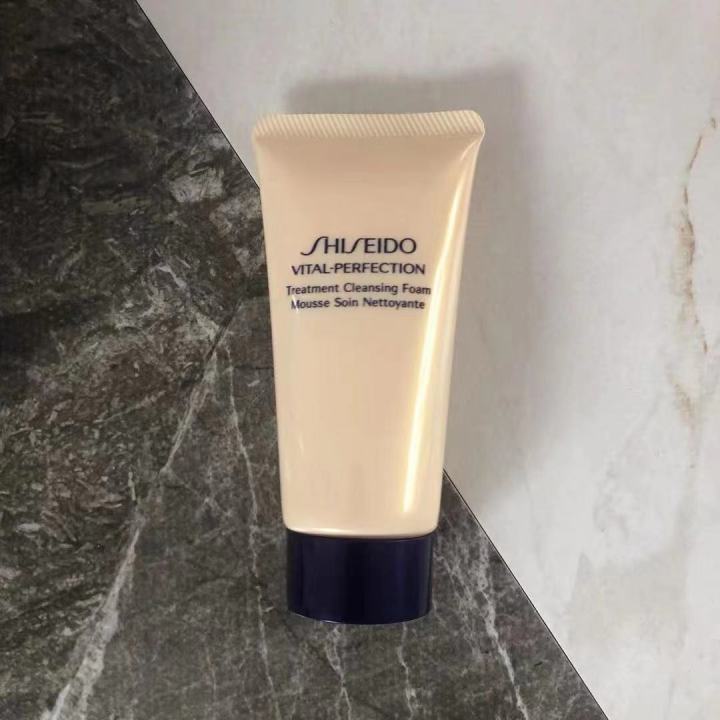 shiseido-vital-perfection-treatment-cleansing-foam-50ml-โฟมล้างเพื่อผิวใสเปล่งประกาย-พร้อมส่ง