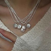 Silvology 925 Sterling Silver Natural Baroque Buttons Pearl Pendant Necklace Sparkling Chain Necklace New Luxury Jewelry