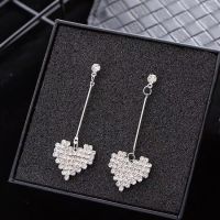 ต่างหูเพชร รูปหัวใจ พิกเซล ต่างหูแฟชั่น Nuanta Jewelry F15 Diamond Pixel Heart Earrings