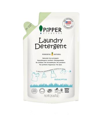 Pipper Standard น้ำยาซักผ้าสูตรอ่อนโยน ออร์แกนิค กลิ่นยูคาลิปตัส Refill Laundry Detergent Eucalyptus Scent (750ml)
