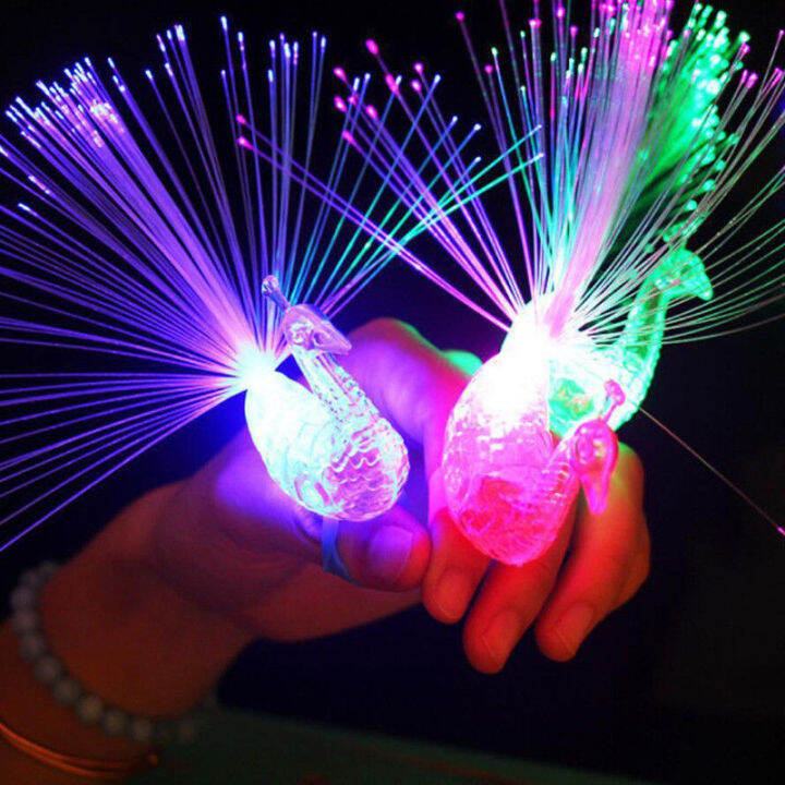 free-shipping-4pcs-แหวนสวมนิ้วสำหรับงานเลี้ยงรูปนกยูงไฟ-led-ตกแต่งเทศกาลของเล่นเด็กเรืองแสงในที่มืด