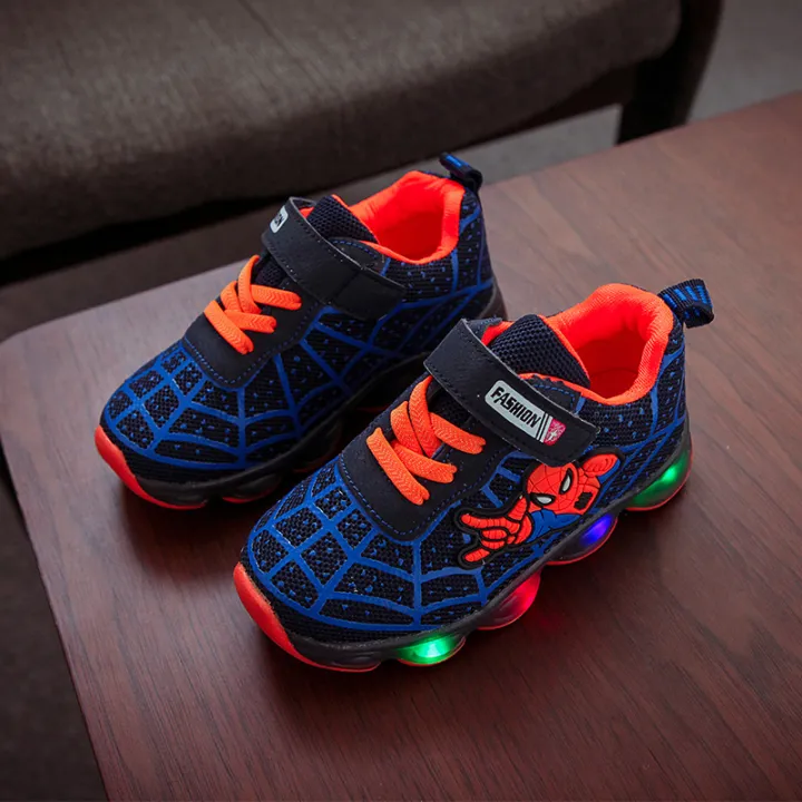New Kids Spiderman Shoes Night Flash Sports LED Light Shoes for Children Sneaker Boys Toddler Girls Autumn Spring