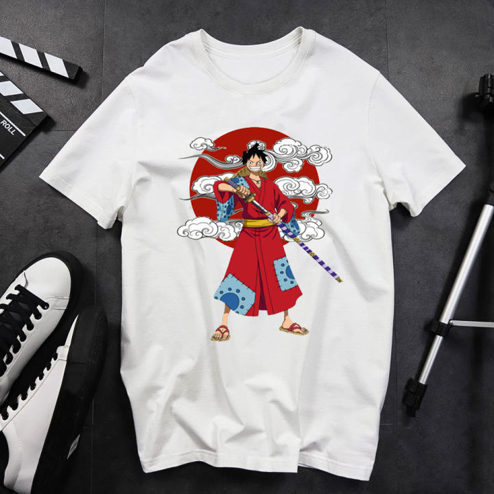 Áo phông One Piece cổ tròn 2024: Áo phông One Piece cổ tròn 2024 với thiết kế đơn giản nhưng không kém phần sáng tạo đang làm mưa làm gió trong giới trẻ. Với nhiều màu sắc và họa tiết đa dạng, áo phông này là lựa chọn hoàn hảo để biến bạn thành tín đồ hâm mộ One Piece đích thực.