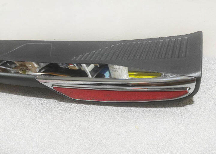 Toyota Fortuner 2023 Rear Stepsill Bumper Guard With Reflector Lazada PH