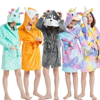 {Xiaoli clothing} ฤดูหนาวยูนิคอร์นเสื้อคลุมอาบน้ำสำหรับสาวชุดนอนสัตว์ Kigurumi เสื้อคลุมด้วยผ้าเด็กชุดการแต่งกายเด็กชุดนอนเด็กเสื้อคลุมอาบน้ำ