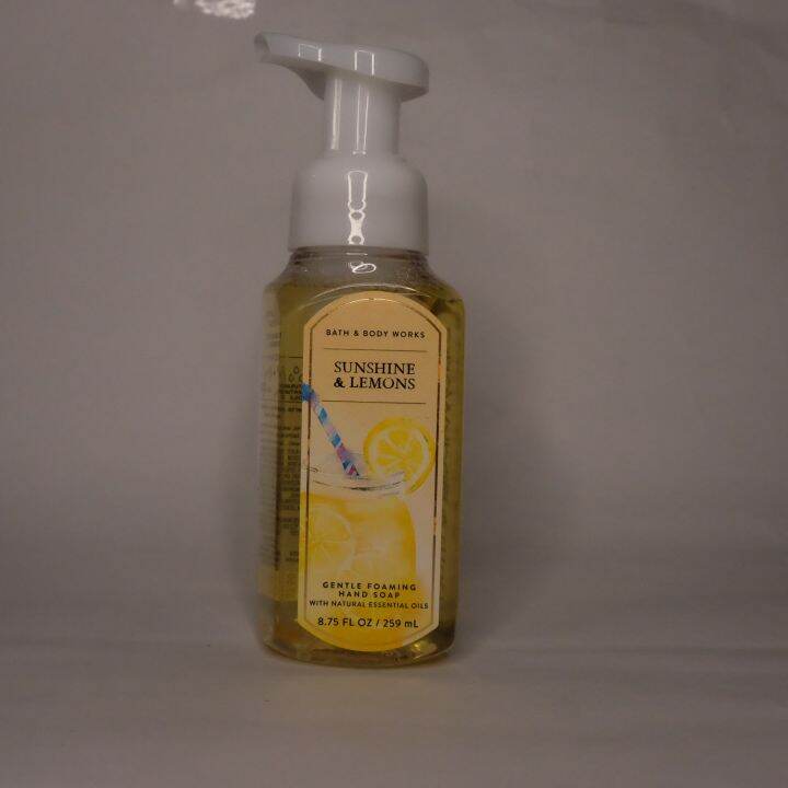 Bath & Body Works Sunshine & Lemons Gentle Foaming Hand Soap with