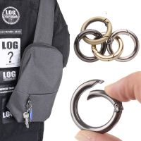 GOOD MOOD BEAUTY 1/2/5pcs 19mm Plated Gate Outdoor Camping Carabiner Zinc Alloy Hooks Snap Clasp Clip Bag Belt Buckle Carabiner Purses Handbags Spring