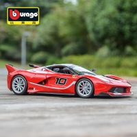 เครื่องชั่ง1:24 Bburago FXXK รถขึ้นรูปโลหะผสมรถสปอร์ตของขวัญคอลเลกชันโมเดลของเล่นรถหรู