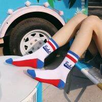 ถุงเท้าสเก็ตบอร์ด แฟชั่นลำลอง พิมพ์ลายตัวอักษรFashion skateboard socks pure cotton retro socks