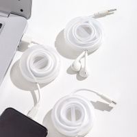 กล่องที่เก็บสายเคเบิลข้อมูลสไตล์บูติกม้วนเก็บ Pengisi Daya Earphone ตกแต่งแบบพกพาขนาดเล็กสายเคเบิลกันขดลวด