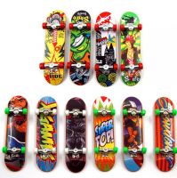 1pc Skateboarding Intelligence Cartoon Classic Stunt Kids Gifts