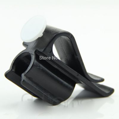 ：“{—— 1Piece Golf Club Holder Clip Hanging Putter Shaft Organizer With Ball Position Mark Gift For Golfers New