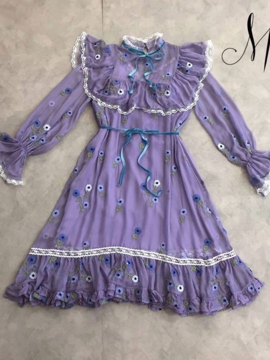 p014-037-pimnadacloset-long-sleeves-embroidery-mesh-feminine-dress