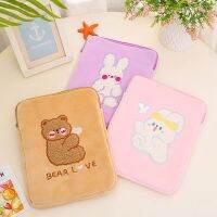 เป๋าแพด -  พร้อมส่ง  Little Rabbil กระเป๋าใส่ไอแพด กระเป๋าไอแพด เกาหลี กระเป๋าipad ipad pouch bag ขนาด 11 นิ้ว 13นิ้วพร้อมส่ง ราคาถูก