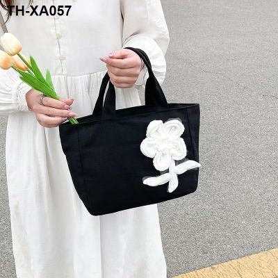เกาหลี ins เฉพาะออกแบบกระเป๋าผ้าแคนวาสฮยอนอาแฮนด์เมดดอกไม้ขนาดเล็กกระเป๋าสะพายสบาย ๆ เรียบง่าย
