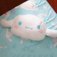 Sanrio ชุด Cinnamoroll ตุ๊กตาเบาะกำมะหยี่น่ารักชุดผ้าห่มสุนัขเด็กชุดอะนิเมะหมอนยัดตกแต่ง Nap ผ้าห่มของขวัญสาว