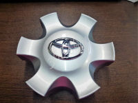 Toyota Hilux, Forturner ฝาครอบดุมล้อ Part No.4260B-0k020