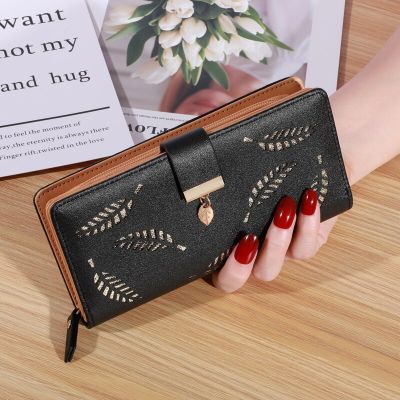 Women Wallet PU Leather Purse Female Long Wallet Gold Hollow Leaves Pouch Handbag for Women Coin Purse Card Holders Clutch Card Holders