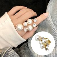 【YF】 Elegant Retro Oversize Multi Pearl Rings For Women Lady Shiny Crystal Rhinestone Irregular Korean Charm Ring Wedding Jewelry