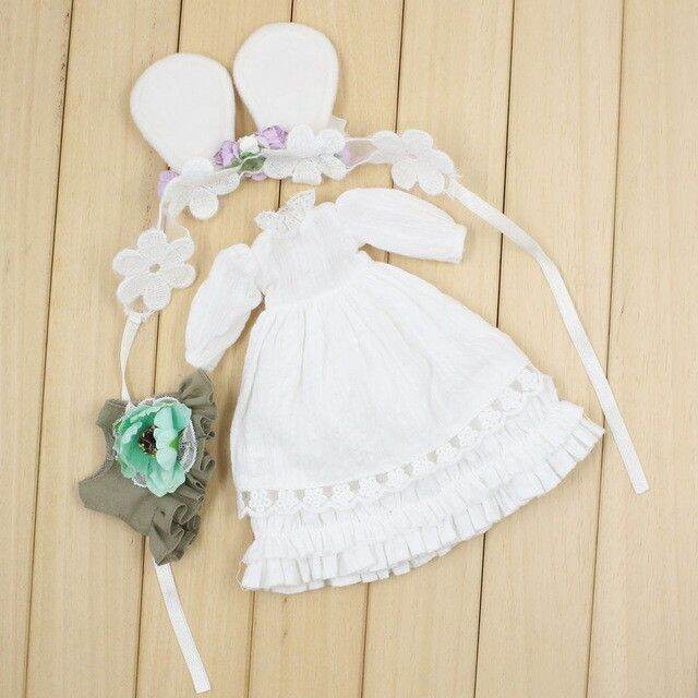 blythe-doll-clothes-ชุดเสื้อผ้าตุ๊กตาบลายธ์-white-dress-fit-for-licca-icy