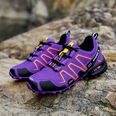 【ready Stock】Hiking shoes women outdoor sports shoes off-road running shoes hiking shoes