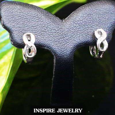 INSPIRE JEWELRY ต่างหูห่วงขาล็อครูปอินฟินิตี้ หน้ามันเงาสีเงิน สูง 1cm รอบวงใน 1x1cm แฟชั้นอินเทรนชั้นนำ งานเกรดพรีเมี่ยม งานปราณีตพร้อมกล่อง