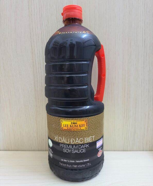 LKK (Bình 1.75 L) XÌ DẦU ĐẶC BIỆT (Nước tương đen Hắc xì dầu) LEE KUM