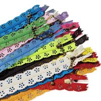 Hot sell 20/25/30/35/53CM Nylon Lace Zipper For Clothes Zippers Tailor Sewing Zip Closure Craft Sewing Accessories Random Color Door Hardware Locks Fa