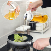 Oil bottle olive oil dispenser kitchen storage oil cruet automatic opening and closing Condiment container for kitchen