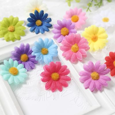 [AYIQ Flower Shop] หัวดอกดอกทานตะวันปลอม50/100ชิ้นดอกทานตะวันผ้าไหมดอกเดซี่จำนวนมากสำหรับงานฝีมือแบบ DIY กิ๊ฟหนีบผมอุปกรณ์งานประดิษฐ์ดอกไม้